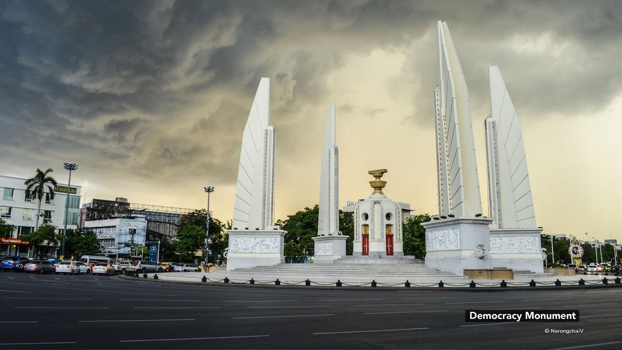 เซ็น รูม ถนนดำรงรักษ์ Hotel กรุงเทพมหานคร ภายนอก รูปภาพ