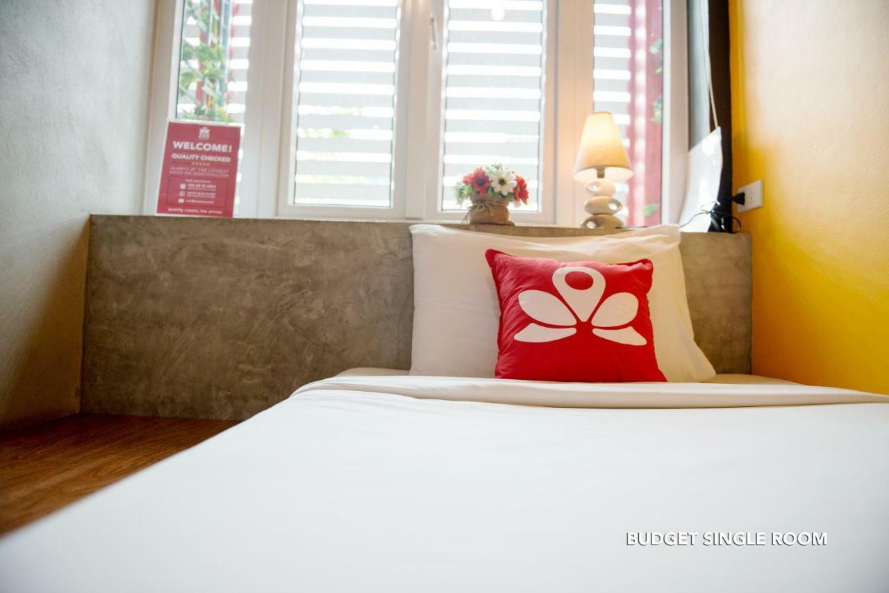 เซ็น รูม ถนนดำรงรักษ์ Hotel กรุงเทพมหานคร ภายนอก รูปภาพ